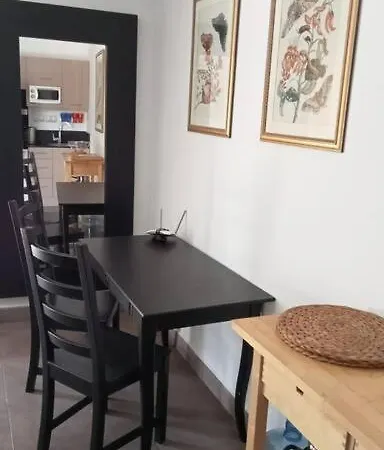 Ruby Dalyan - Grd Floor Apartamento *